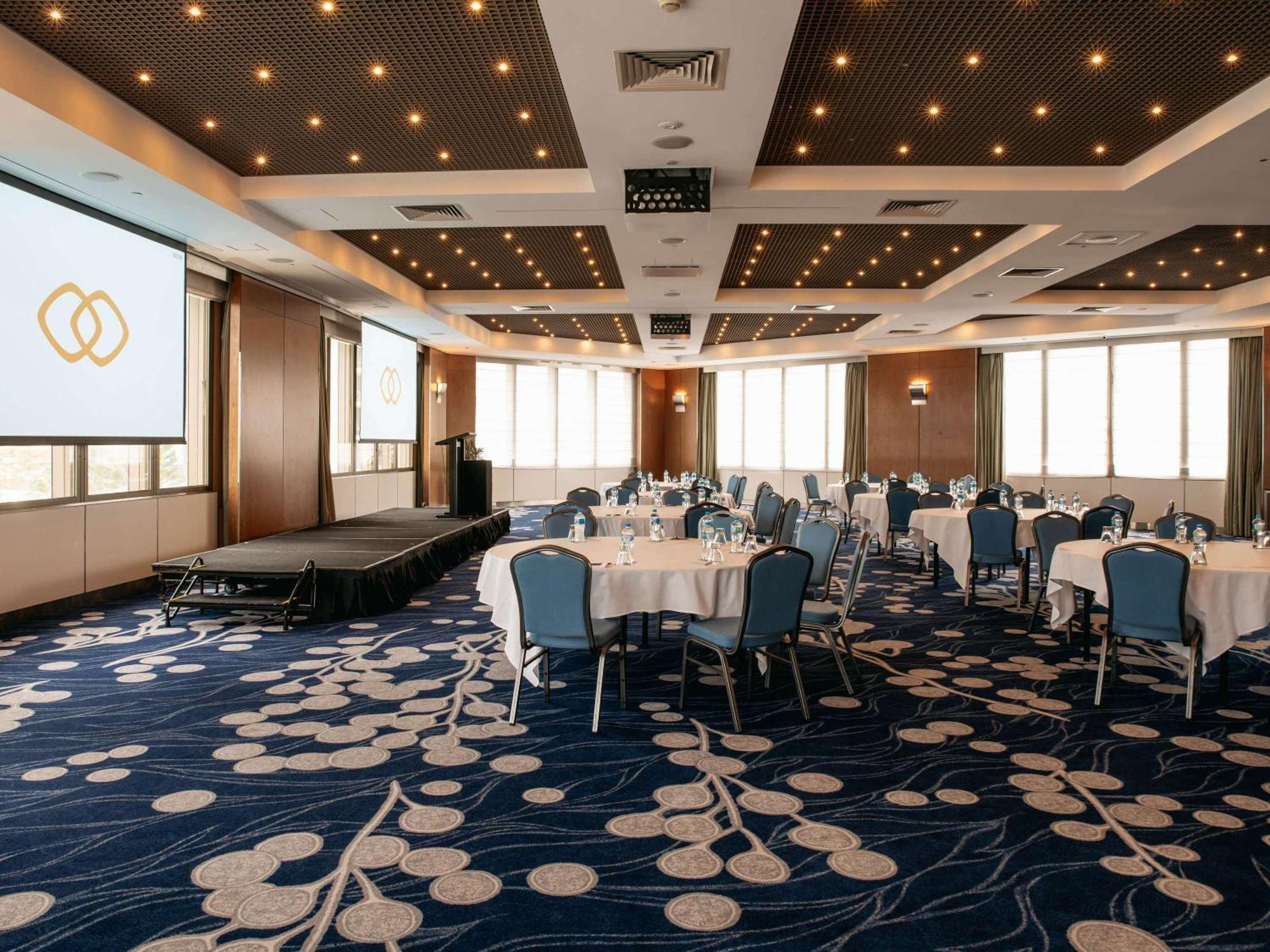 Sofitel Gold Coast Broadbeach Экстерьер фото The ballroom